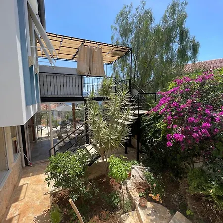 Monix Homes-villa Magic Garden Villa Kas