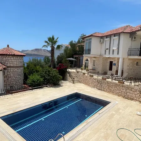 Monix Homes-villa Magic Garden Villa